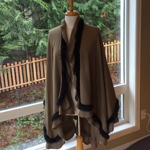 Nordstrom, taupe knit wrap, OS